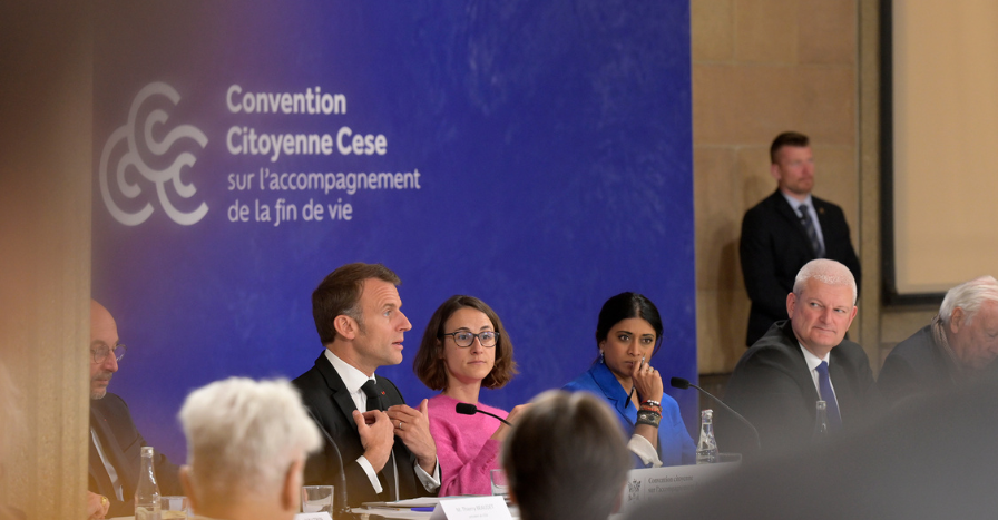 Convention citoyenne fin de vie échanges avec le président de la république Emmanuel Macron