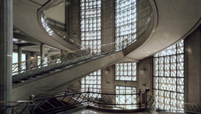 L escalier monumental chef d oeuvre d Auguste Perret 