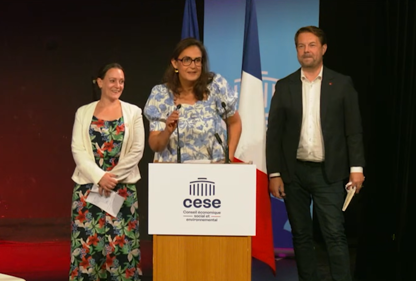 Les trois présidentes et présidents de formations de travail du CESE