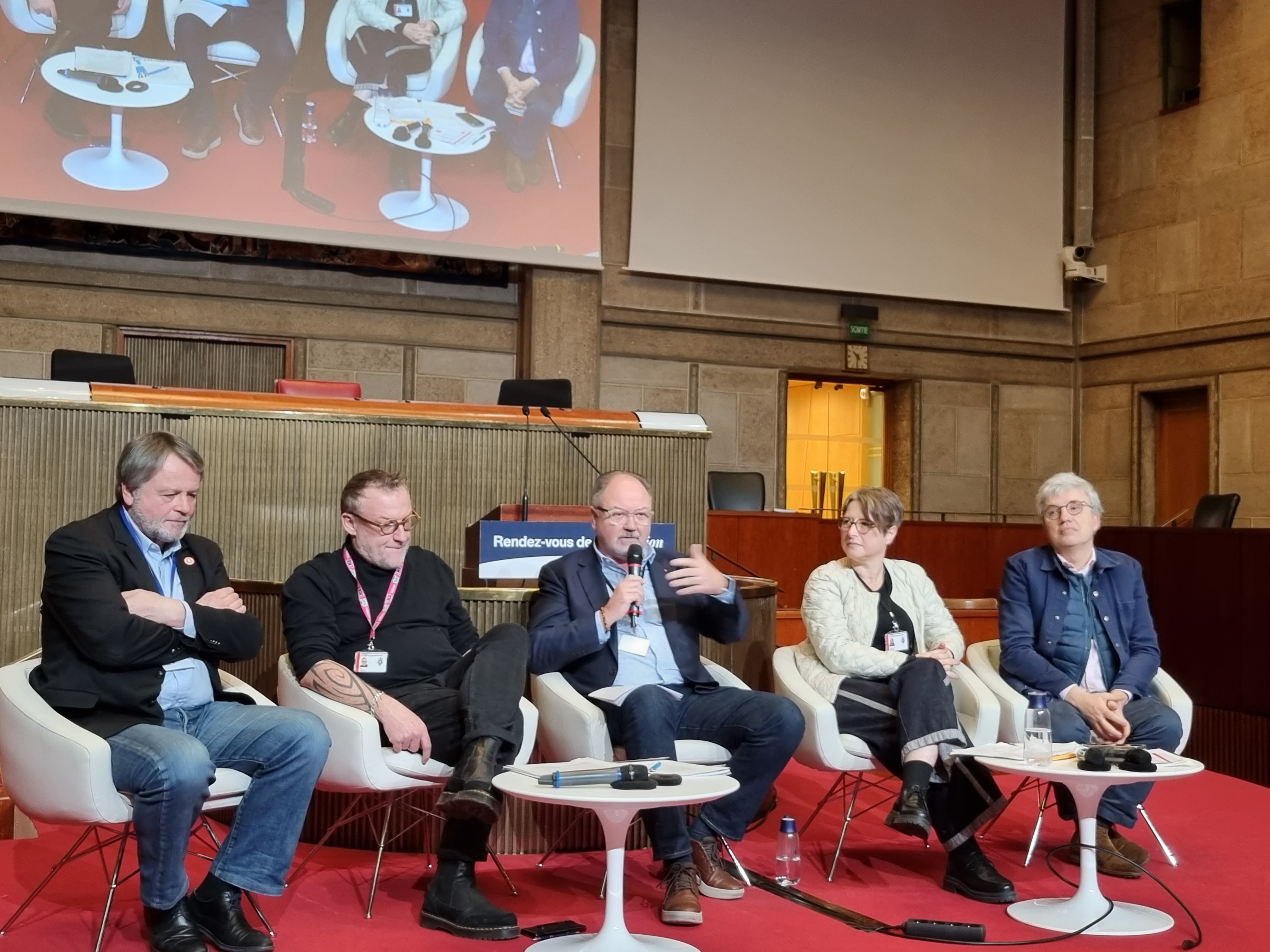 Table ronde 1 avec membres du CESE