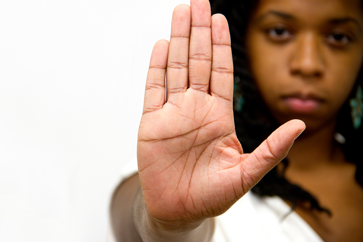Combattre les violences faites aux femmes dans les Outre-mer 