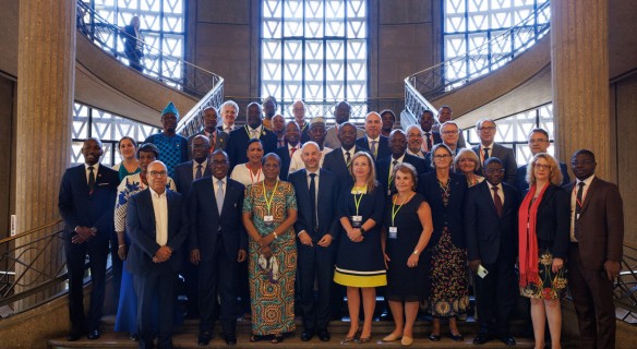 Photo de famille des participants à l'Assemblée générale de l'UCESIF de 2024
