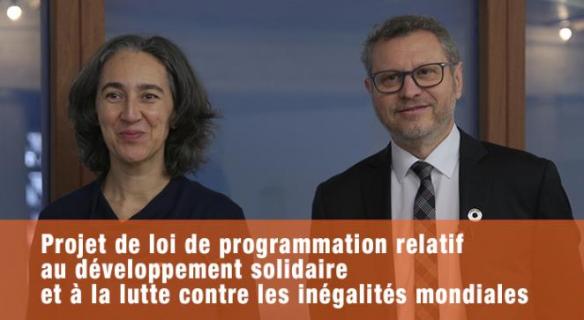 loppement solidaire et de lutte contre les inégalités mondiales"...