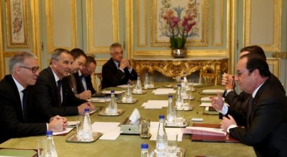Rencontre de Patrick Bernasconi, président du CESE avec François Hollande