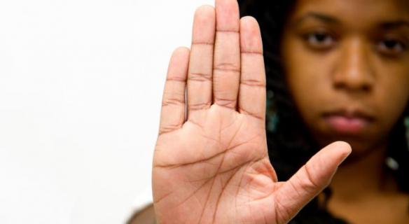 Combattre les violences faites aux femmes dans les Outre-mer