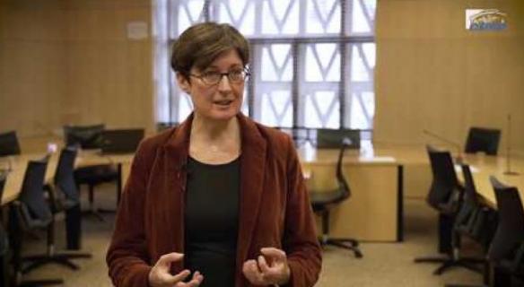 Christine GOUBET-MILHAUD (UFE) - infrastructures de réseaux