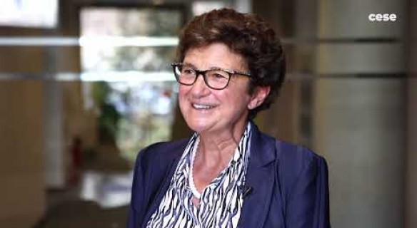 Sylvie LEMMET (Ambassadrice Environnement) - pollution par les déchets plastiques
