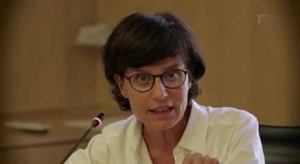 Questions à Jade MONTANÉ (AFP) - éducation aux médias