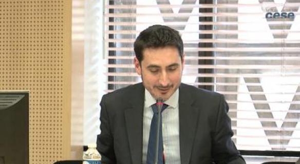 Audition de M. Guillaume KLOSSA (EuropaNova)