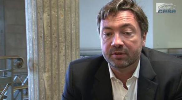 Questions à Arnaud LEROY, Député