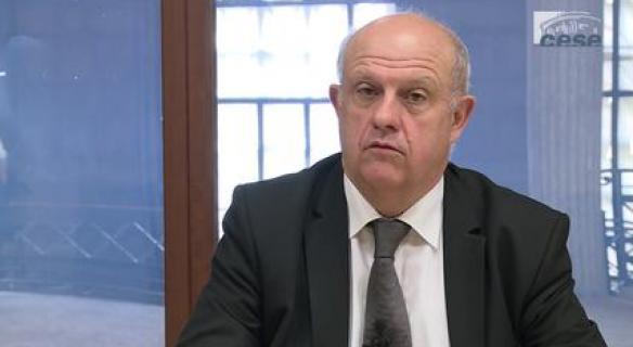 Questions à Gilles SAVARY (député)