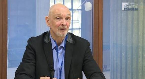 Questions à Serge TISSERON (psychanalyste)